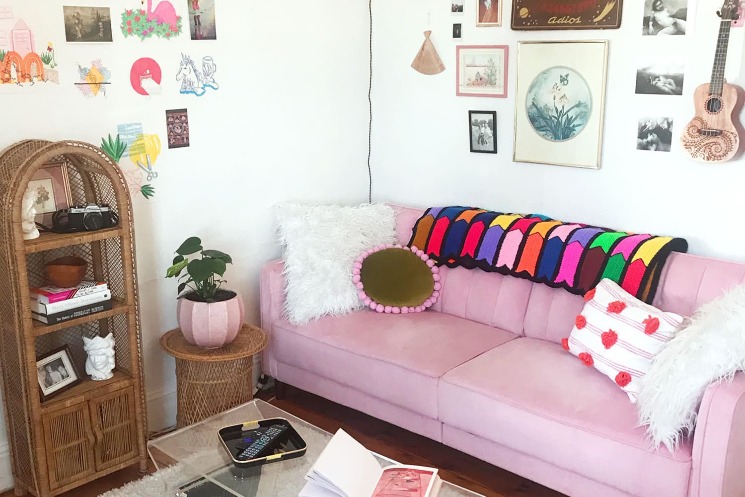 Small Apartment with Cute Pink Couch Apartment Therapy